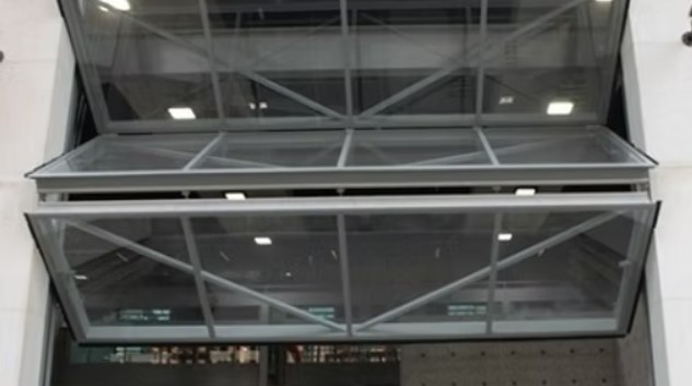 Horizontal Folding Industrial Doors installation in Brisbane